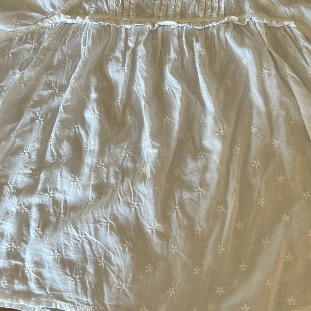 Old Navy White flowy puff sleeved Top - Picture 5 of 8